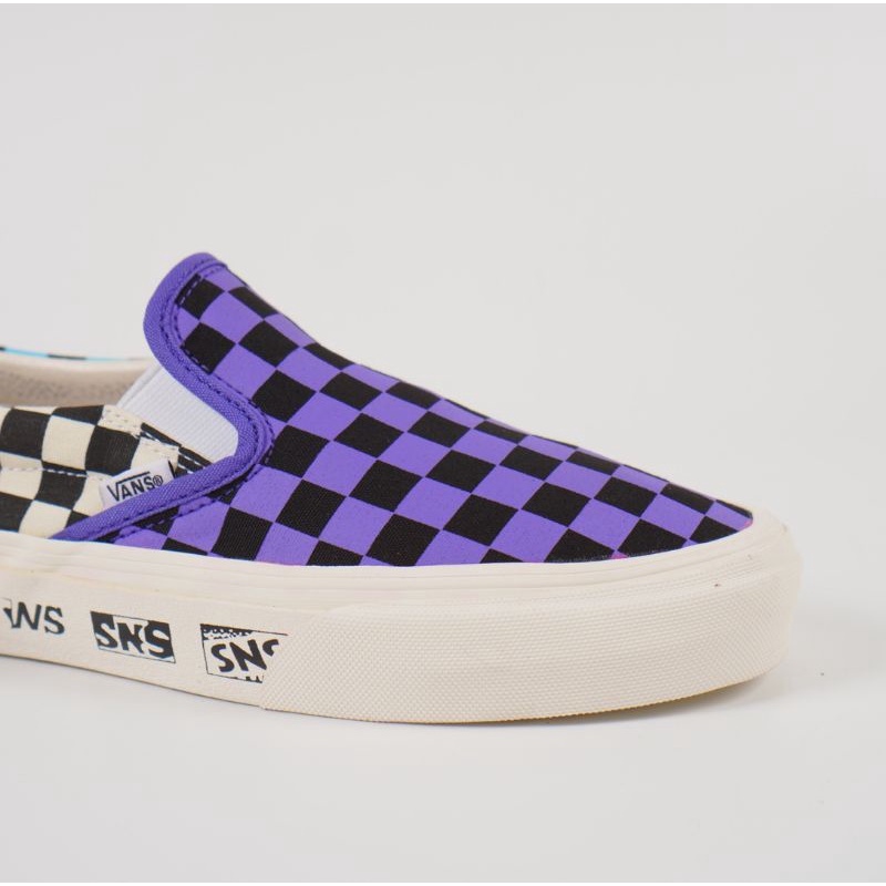 Sepatu Slip On SNSx Van Vault Og Slip On LX Electric Purple