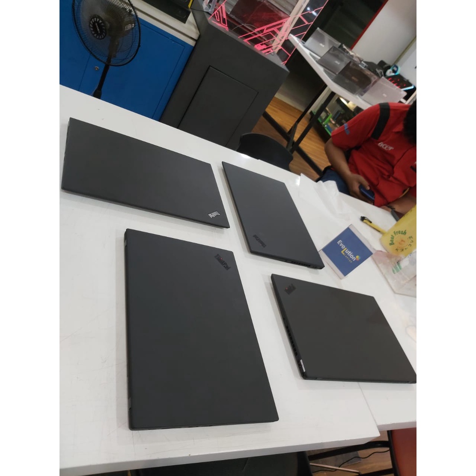 Laptop Touchscreen Lenovo THINKPAD X1 Carbon t480s t480 Intel Core i7 RAM 16GB 512GB SSD FHD WINDOWS 11 PRO BLACK