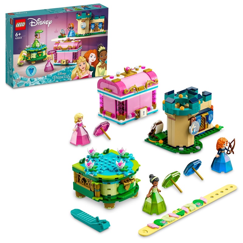 LEGO Disney Princess 43203 Aurora, Merida and Tiana’s Enchanted Creations (558 Pieces) Mainan Balok (6 Tahun+)