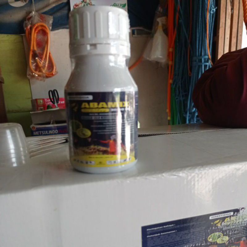 insektisida abamix abamectin + lamdasihalotrin 250 ml