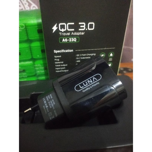 LUNA Adaptor Charger QC 3.A Fast Charging Quick Charger Universal