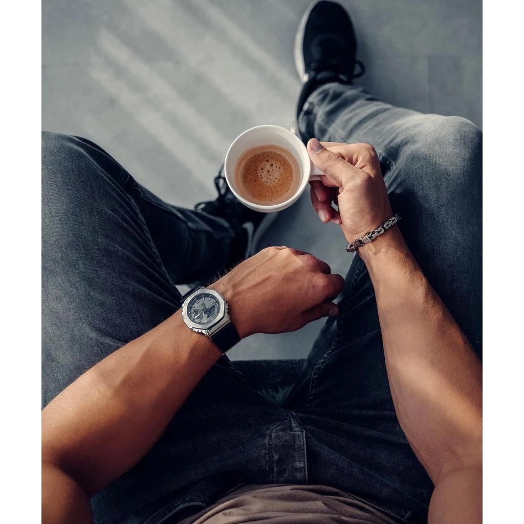 Jam Tangan Casio GShock Pria Wanita G-Shock  GM2100  GM-2100-1A Men Sport Watch Japan Quartz Movement Dual Time Display 200M Water Resistant Shockproof and Waterproof World Time LED Auto Light Sports Wrist Watches