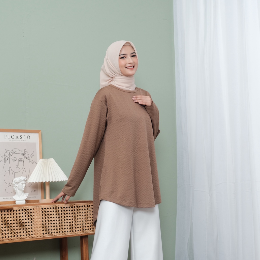 Abrial Blouse  - Blouse Kaos Wanita Jacquard Emboss By Azhania/Pakaian Muslim