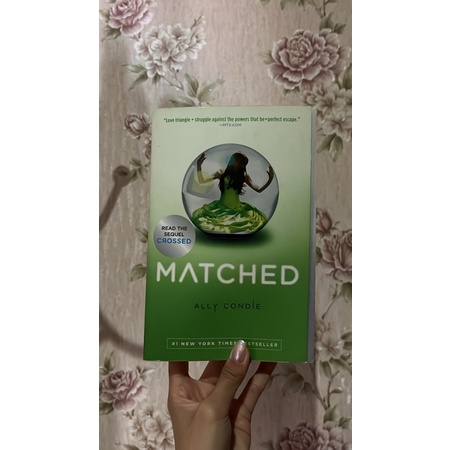 PRELOVED Matched by Ally Condie