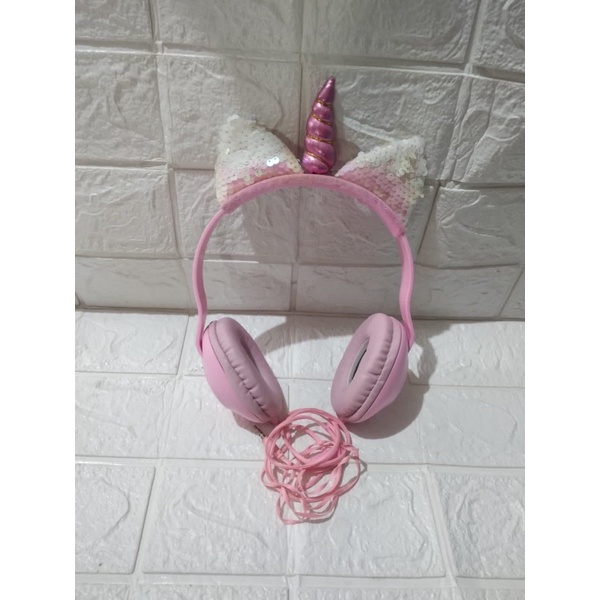Pl earphone anak