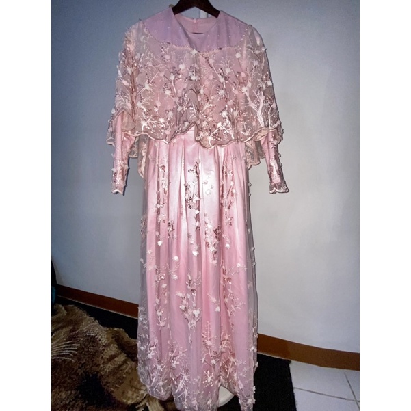 PRELOVED WEDDING DRESS