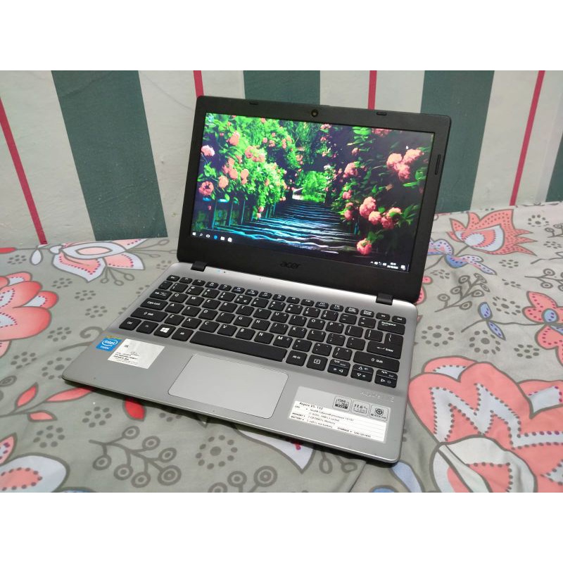 notebook 12inch acer v5 132 silver intel celeron ram 2gb windows 10 intel hd graphics normal silver