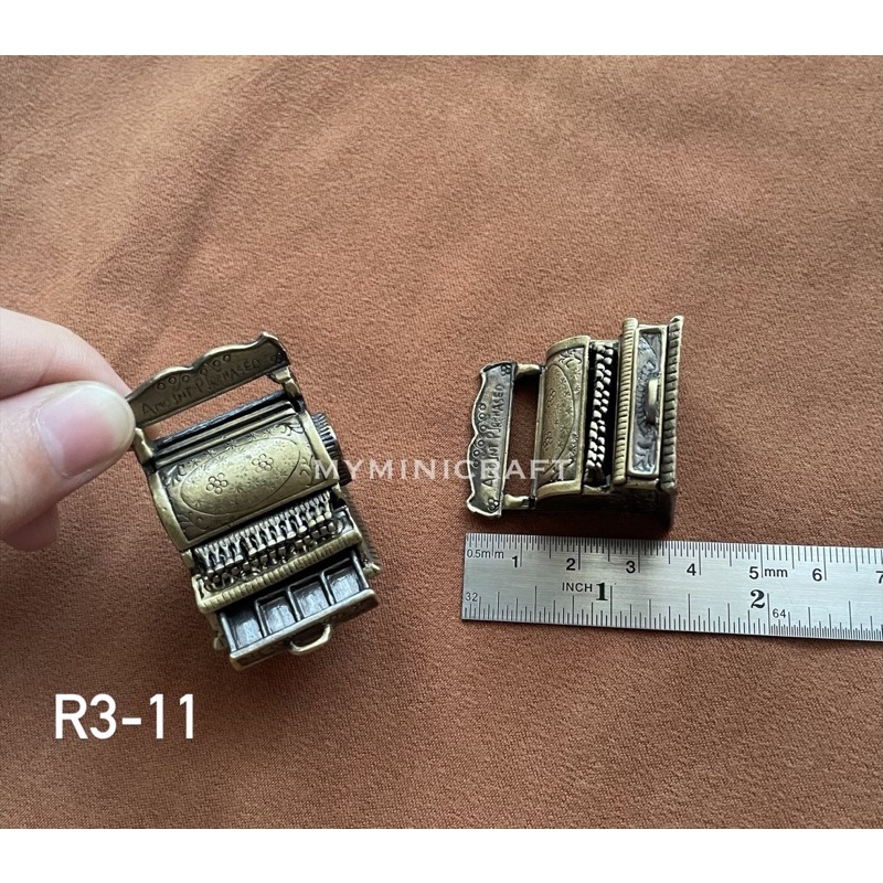 Miniatur Hiasan Vintage Classic Alat Kasir