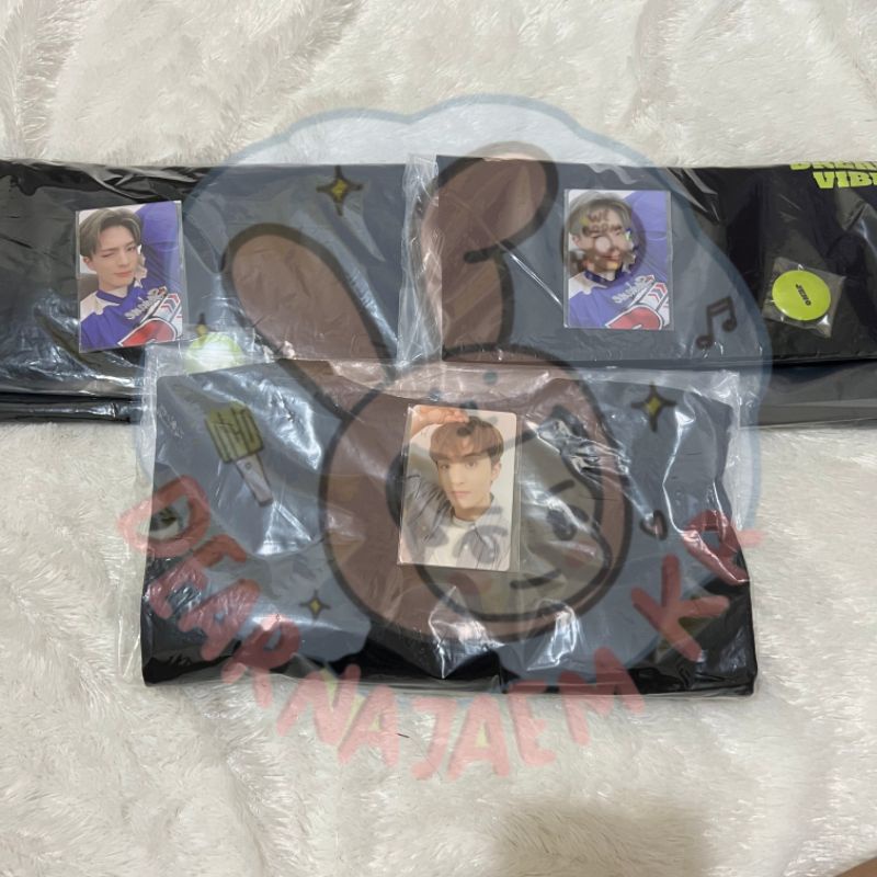 TSHIRT NCT DREAM EXHIBITION VIBE MARK JENO