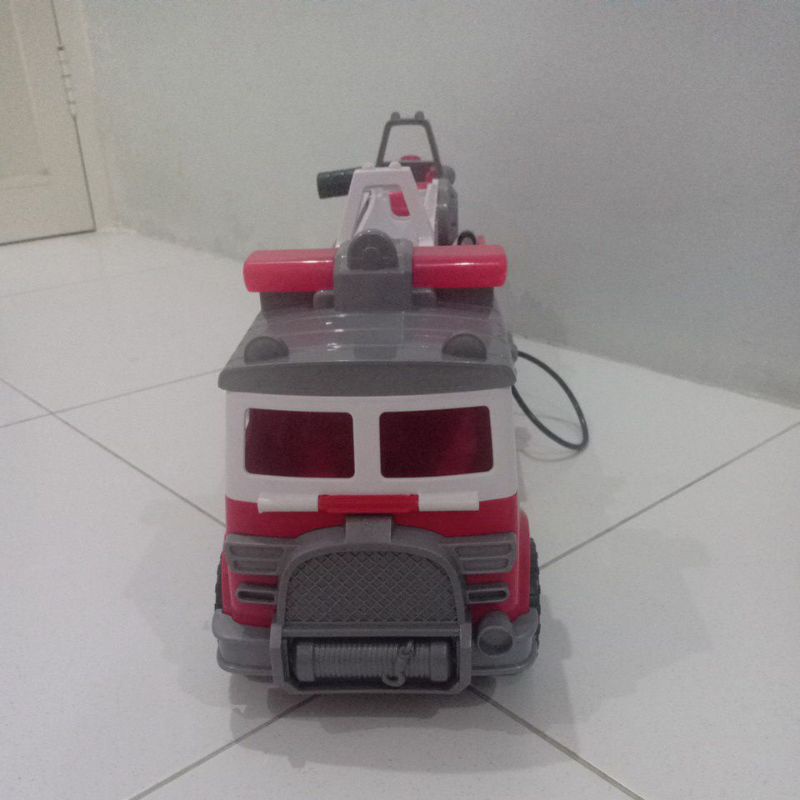 Preloved mobil pemadam paw patrol