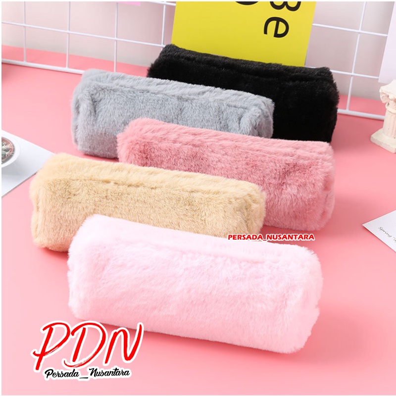 TEMPAT PENSIL BULU FREE GANTUNGAN POMPOM POUCH MAKE UP KOSMETIK AESTHETIC TEMPAT ALAT TULIS DOMPET BULU HALUS SERBAGUNA PN91