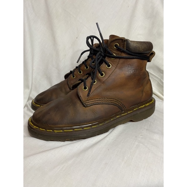 dr.martens saxon