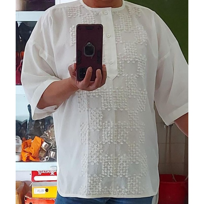 Baju kemeja putih tenun baron bulu