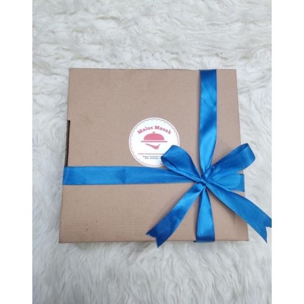 

TAHUN IMLEK PAKET LEBARAN PARCEL DLL NATAL HAMPERS BARU EW5346WED