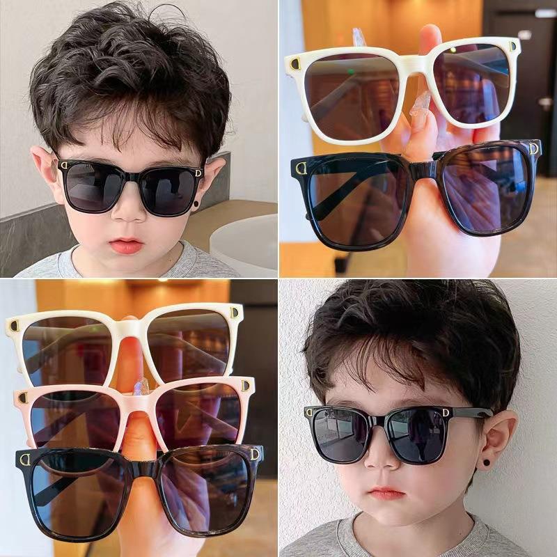 KACAMATA FASHION ANAK LAKI-LAKI PEREMPUAN ANTI-UV STREET SHOOTING SUNSHADE SUNGLASSES