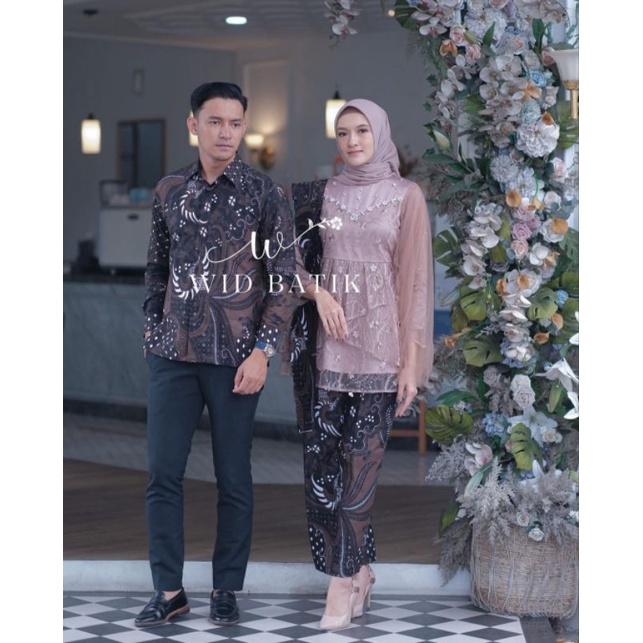 Kebaya muslim batik jumbo remaja kebaya pernikahan sarimbitan kutu baru kebaya muslim batik cewek cowok kebaya muslim lamaran MECCA COUPLE KONDANGAN KEBAYA SET DUSTY KEMEJA BATIK KOMDANGAN KEBAYA WISUDA CANTIK KEKINIAN