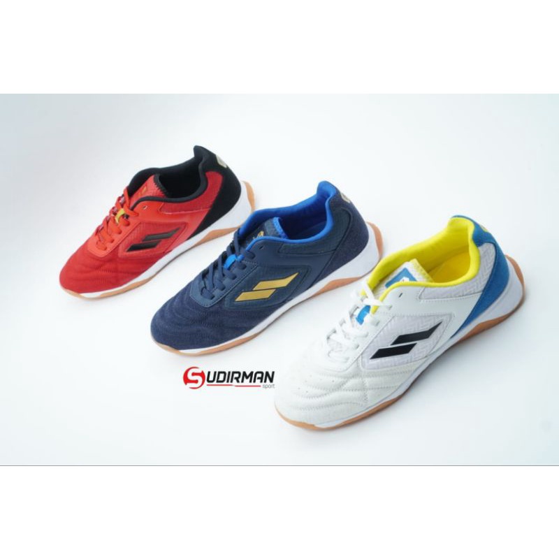Mills Sepatu futsal Voltapro Arion