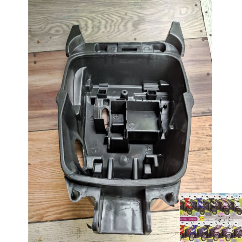 Box bagasi tempat aki Beat karbu th 2010-2012