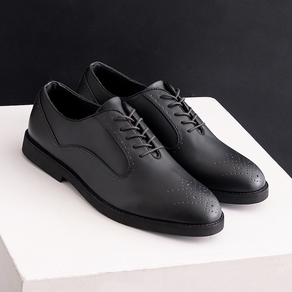 CERBERUS BLACK |ManNeedMe x Lvnatica| Sepatu Vintage | Pantofel Pria Kantor Formal Shoes ORI