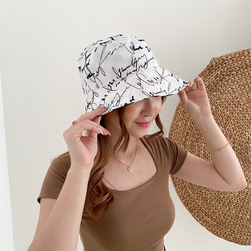 NOTTE -  Reversible Bucket Hat Checkered Pattern Series