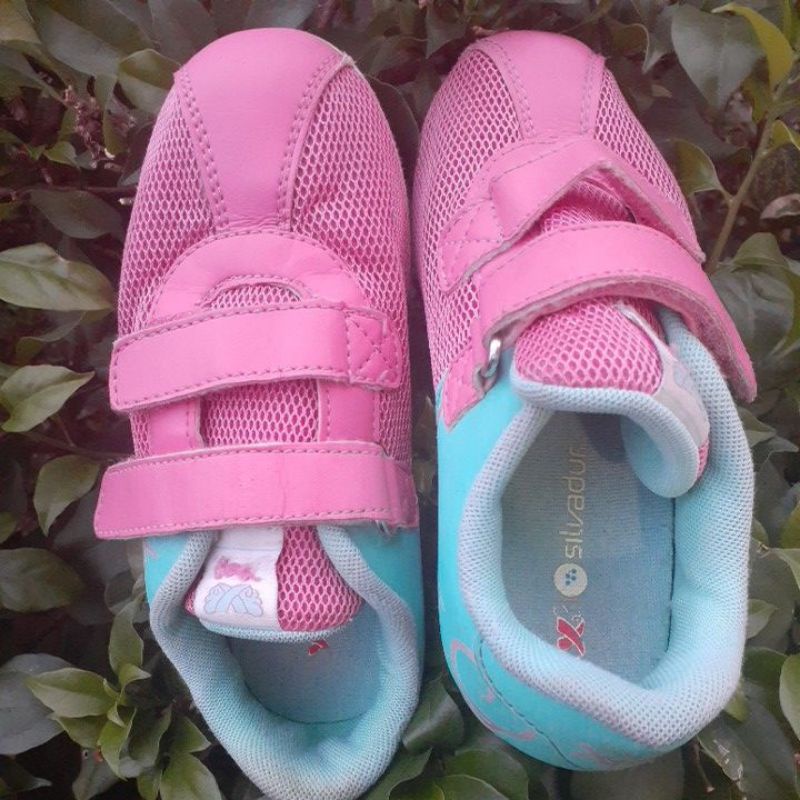 Sepatu anak Xtep Preloved