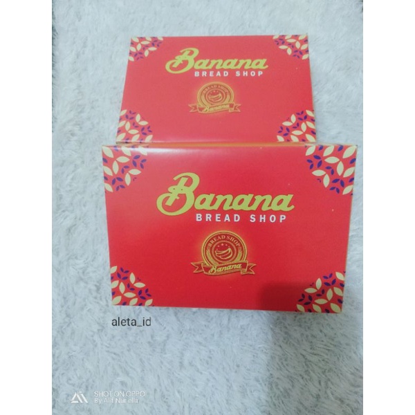 

Kardus banana isi 2 roti