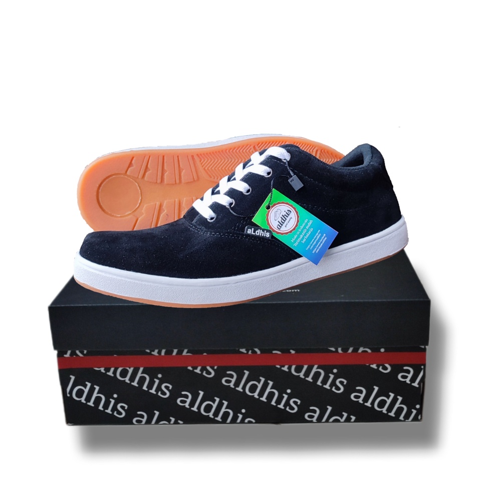 Sepatu Sneakers Pria Original Asli Lokal Aldhis SA531 Low Black Spatu Kets Casual Cowok Terbaru Buat Gaya dan Kerja
