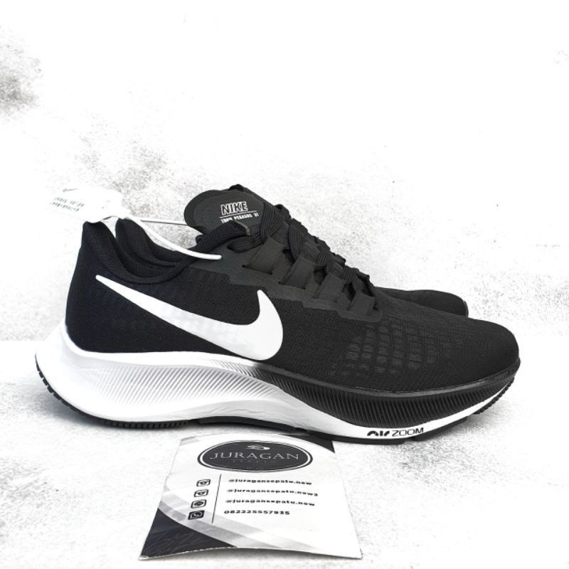 Nike Air Zoom Pegasus 37 &quot;Black White&quot;