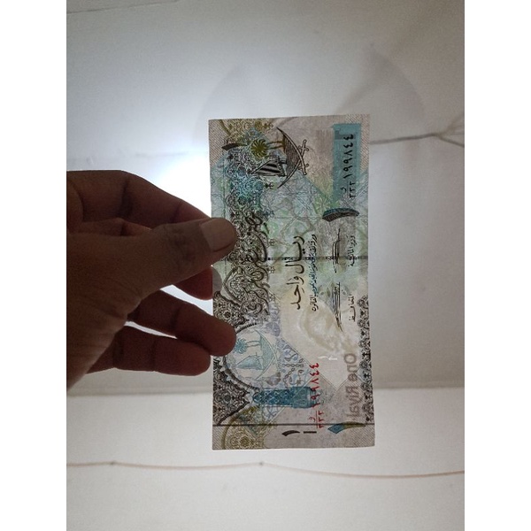 UANG KUNO QATAR 1 RIYAL AUNC ORGINAL