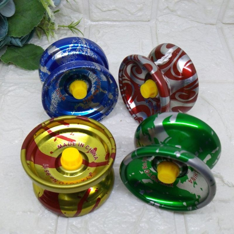 mainan yoyo besi, yoyo motif karakter, yoyo besi asli 026