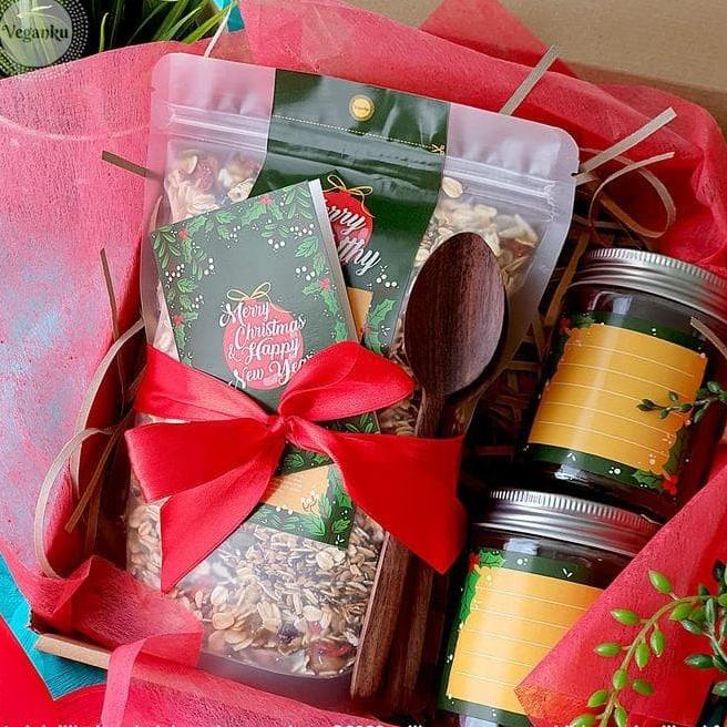 

SALE VEGANKU - CHRISTMAS HAMPERS LAZY MUESLI GIFT PARCEL SET HADIAH EW5346WED