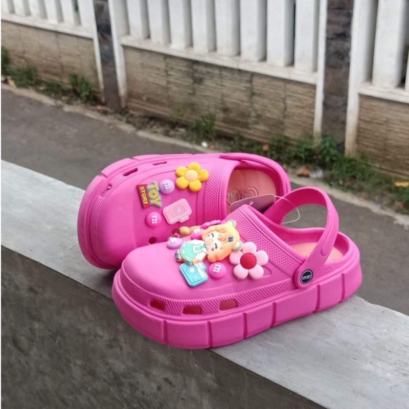 SANDAL BAIM CLOG ANAK KAWS LUCU BALON SANDAL FUJI VERSI ANAK PREMIUM IMPORT