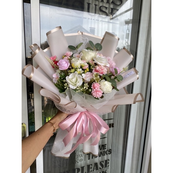 Buket Bunga/Bouquet Bunga Artificial PREMIUM KOREAN BOUQUET Hadiah Ulang Tahun/Wisuda/Graduation/Anniversarry Ready Stok &amp; Custom