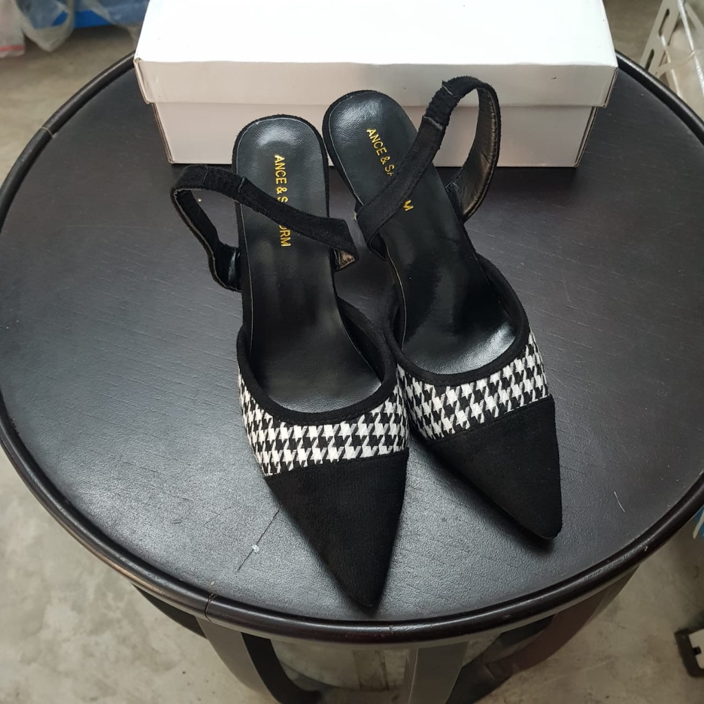 [✅BISA COD] 6721 SEPATU WANITA IMPORT HAK TINGGI MOTIF KOTAK (REAL PICTURE)