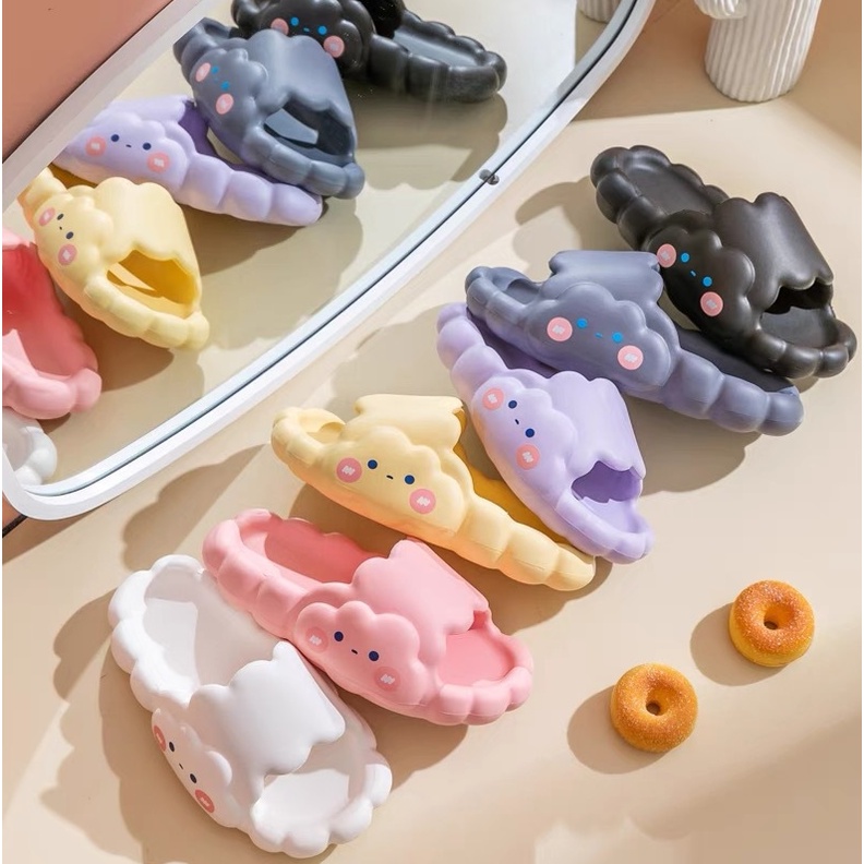 Sandal Rumah Ringan Empuk JELLY Tebal / Sandal Musim Panas Kartun Bentuk Awan / Sandal Wanita Murah 