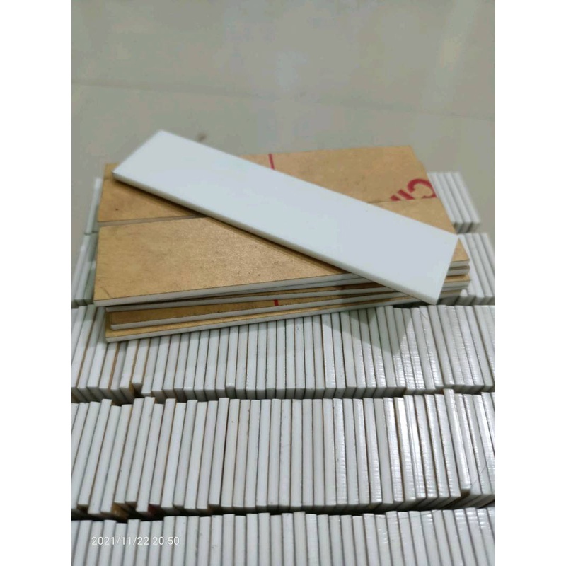 

Papan Nama Name Tag dada Akrilik