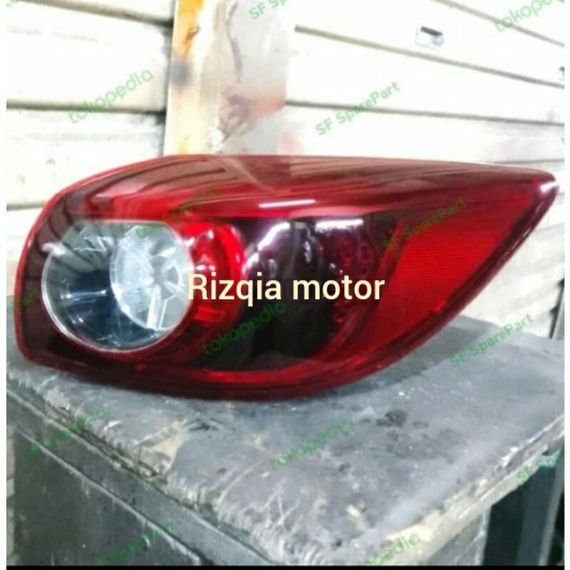stoplamp lampu belakang mazda cx3