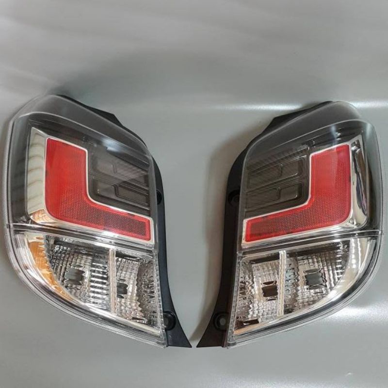 Stoplamp / Lampu Belakang untuk Agya Ayla 2018 - 2022