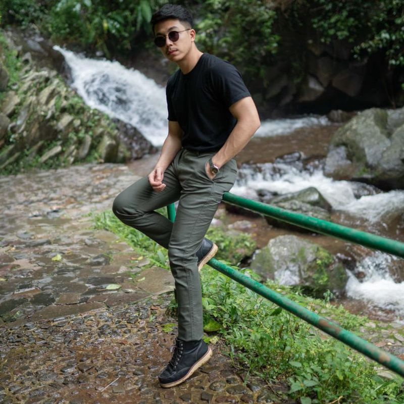 Celana panjang HUCKBERRY FLINT AND TINDER series - celana panjang chinos huckberry original - Celana