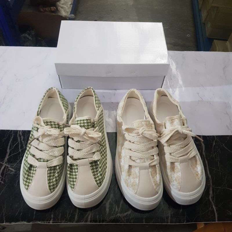 9029 Sepatu kasual wanita import sepatu sneakers kanvas