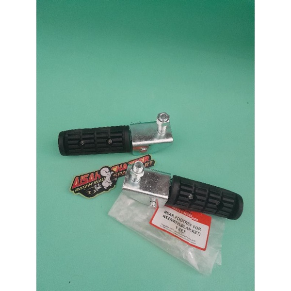 karet pijakan belakang yamaha RXZ catalyzer dan RXZ mile , foot step belakang rxz