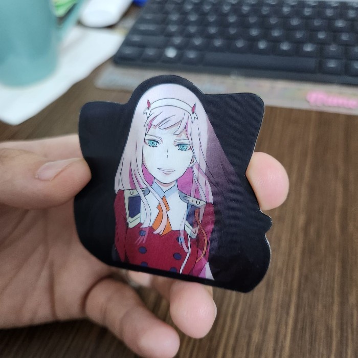 

STIKER 3D MOTION LENTICULAR ANIME - DK0271 - Zero Two