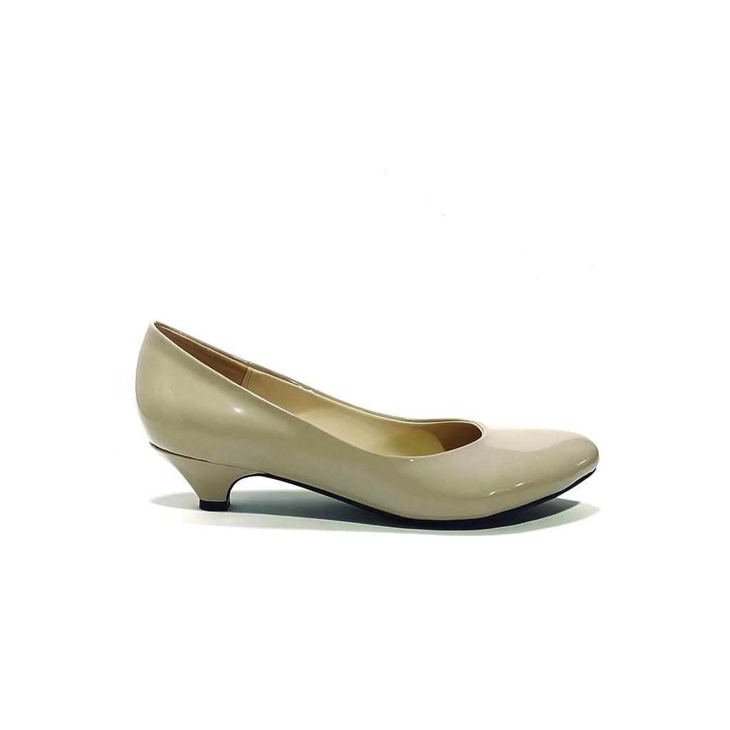 Workswell Sepatu Kerja Wanita Low Heels 3cm 6808 Creme Glossy