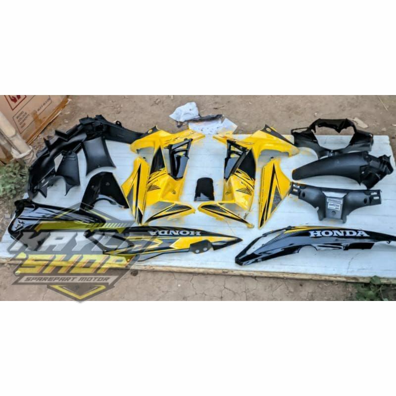 Body Halus Kasar Honda Supra x 125R / 125 Batman Hitam Kuning