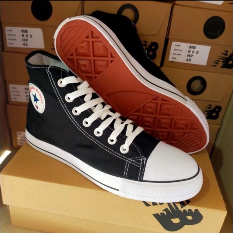 Sepatu sekolah warrior tinggi nb/MB master basket hc hitam putih
