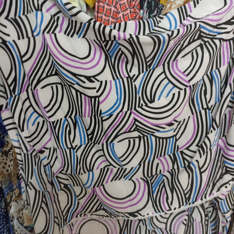 kain zara // kain zara crepe // kain zara crepe motif premium // kain zara motif premium  // kain za