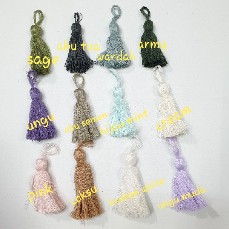 Tassel Polos +- 6 cm /Per Pcs