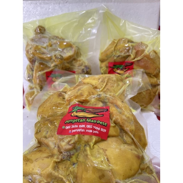 

Ayam Ungkep Khas Penyetan Mas Pete