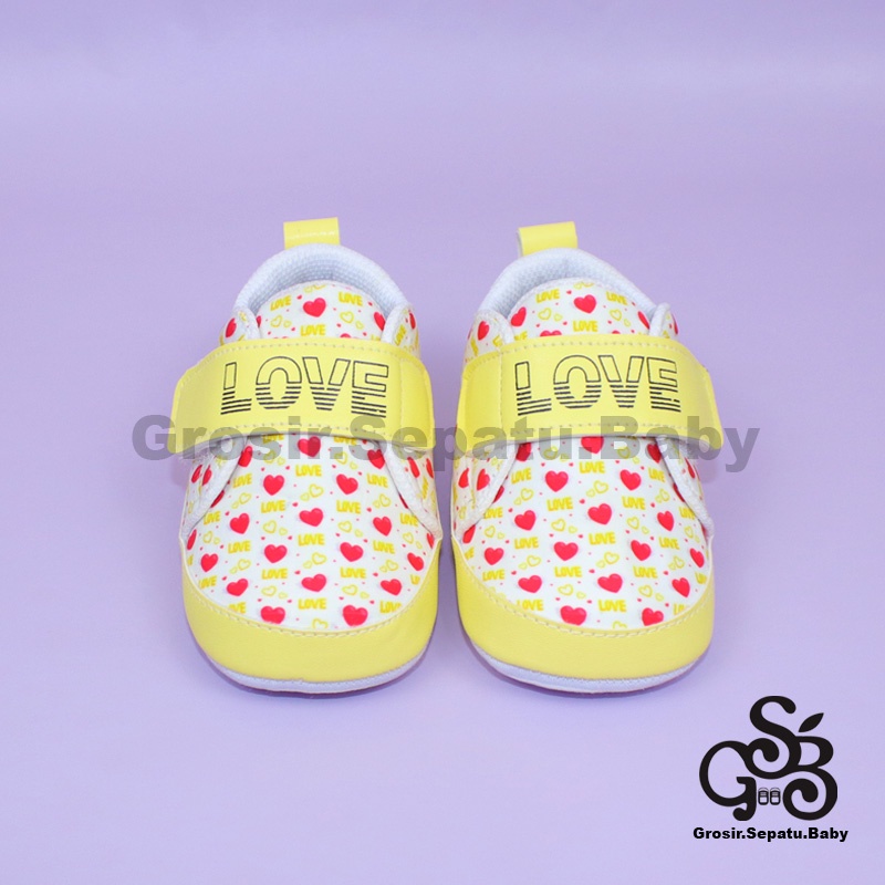 Prewalker - Sepatu Bayi - Baby Shoes | 2-12 bulan | motif LOVE Kuning ringan &amp; fleksibel