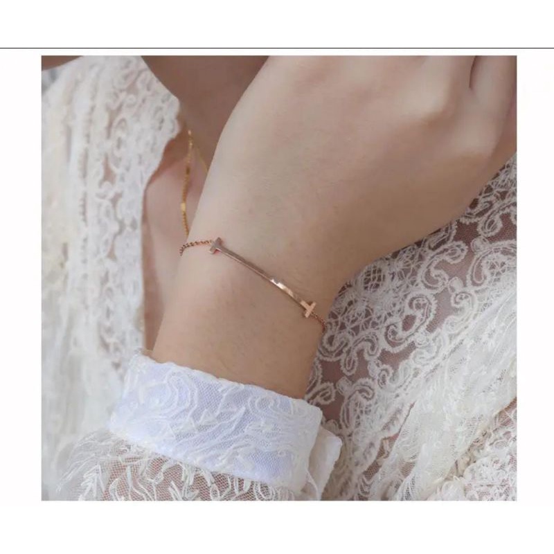 Luxuriousjewelery- Gelang smile Tittanium